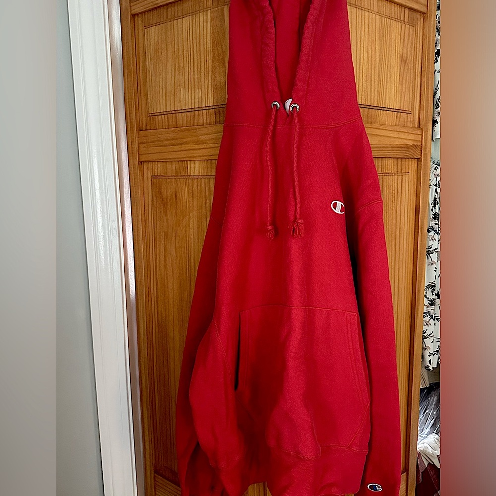 Red champion sweater size medium